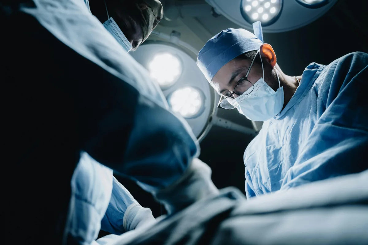 Chirurgischer Eingriff - Hygieneberatung MKG und Oralchirurgie