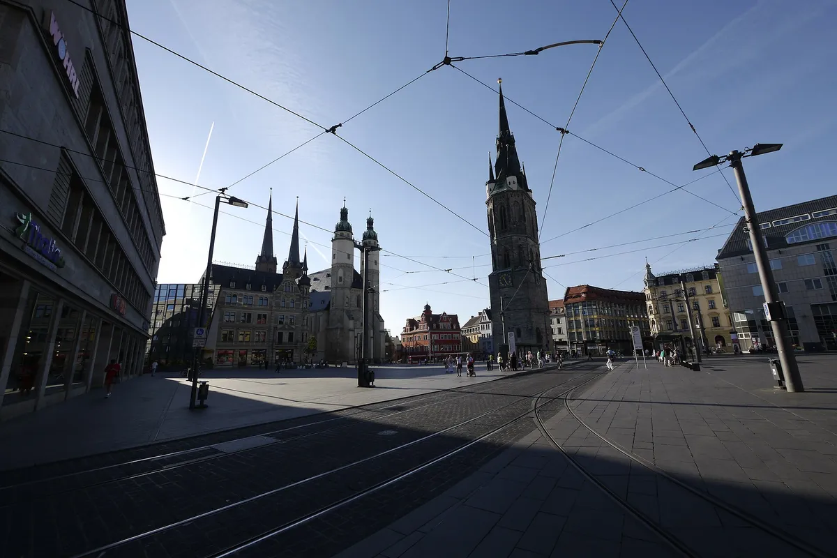 Marktplatz mit den Fünf Türmen in Halle (Saale)
